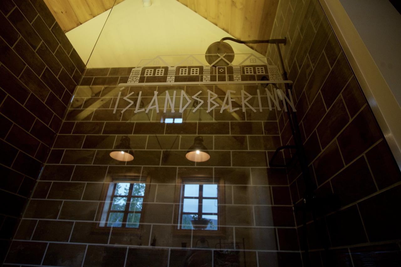 Islandsbaerinn /Old Farm Akureyri Zewnętrze zdjęcie